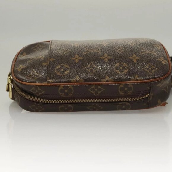 LOUIS VUITTON Monogram Pochette Gange Shoulder Bag M51870 LV Auth 132908 - Picture 5 of 16